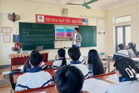 <a href="/van-de-hom-nay" title="Vấn đề hôm nay" rel="dofollow">Vấn đề hôm nay</a>