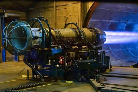 <a href="/trai-dat-xanh" title="Trái đất xanh" rel="dofollow">Trái đất xanh</a>