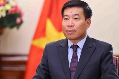 <a href="/tin-tuc" title="Tin tức" rel="dofollow">Tin tức</a>