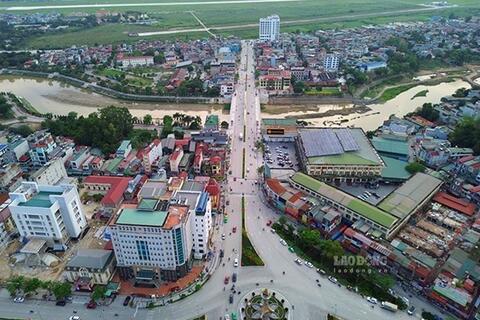 <a href="/du-lich" title="Du lịch" rel="dofollow">Du lịch</a>