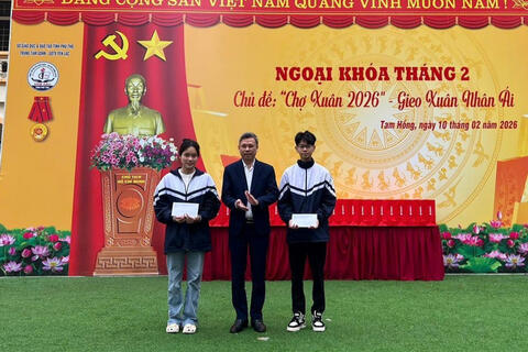 <a href="/song-xanh/giao-duc" title="Giáo dục" rel="dofollow">Giáo dục</a>