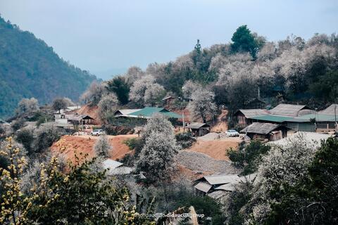 <a href="/van-de-hom-nay" title="Vấn đề hôm nay" rel="dofollow">Vấn đề hôm nay</a>