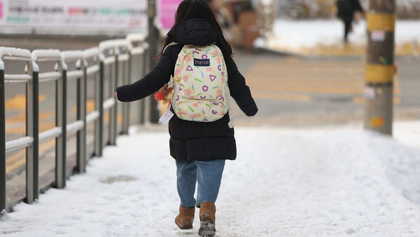 Hàn Quốc: 2.000 trường chỉ còn 10 học sinh ra trường