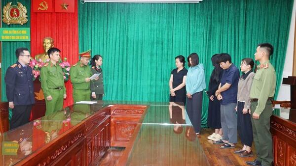 Khởi tố nhóm đối tượng làm giả hồ sơ để trục lợi nhà ở xã hội