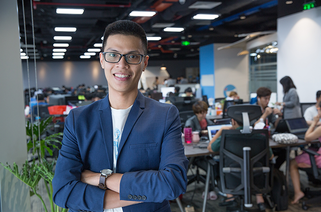 CFO Tiki kể lời hứa “khi nào em gái tốt nghiệp, có việc làm thì mới lấy vợ”: Gia đình là điều đặt lên trên cùng, trên mọi ý định - Ảnh 1. CFO Tiki kể lời hứa “khi nào em gái tốt nghiệp, có việc làm thì mới lấy vợ”: Gia đình là điều đặt lên trên cùng, trên mọi ý định - Ảnh 1.
