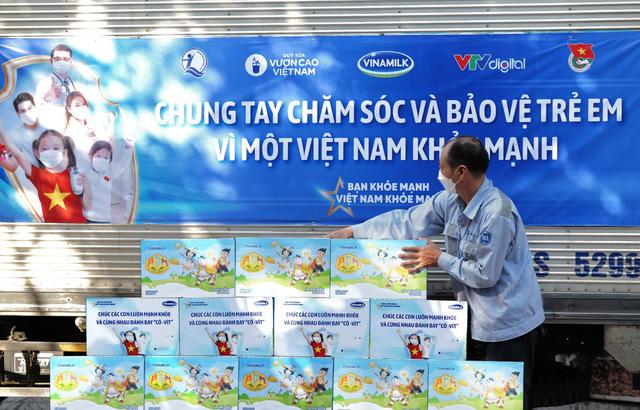 Nhìn lại năm 2021: Hành trình nhân văn vì sức khỏe trẻ em giữa đại dịch - Ảnh 2.