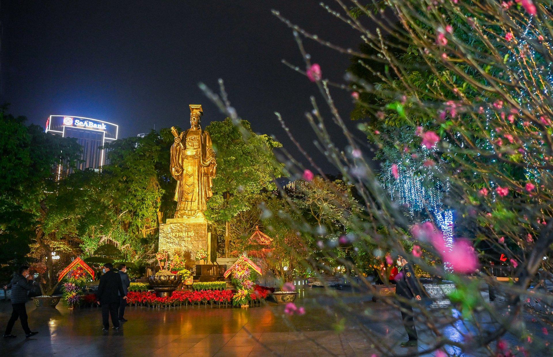 Dem giao thua khac la o Ha Noi anh 1