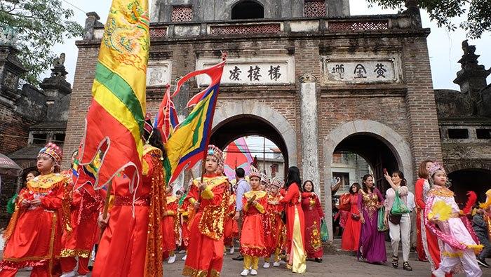 4 ngôi chùa nổi tiếng linh thiêng ở Hà Nội, người người đến cầu bình an trong dịp Tết - 7