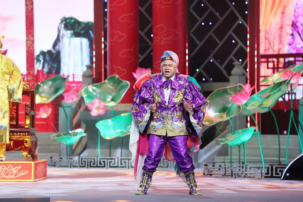 Loạt câu gây bão tại Táo Quân 2022: Nước sôi lửa bỏng, tôi chọn phương án cho dân chửi - Ảnh 3.