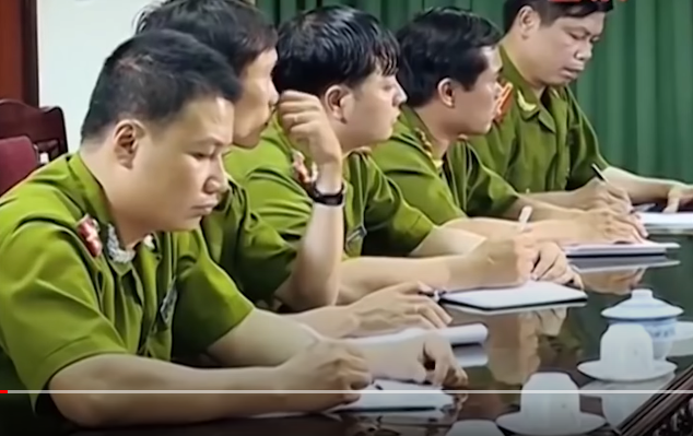 Hành trình phá án: Bật nắp quan tài tìm nguyên nhân cái chết bí ẩn - Hình 7 Hanh trinh pha an: Bat nap quan tai tim nguyen nhan cai chet bi an-Hinh-7