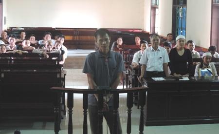 Hành trình phá án: Bật nắp quan tài tìm nguyên nhân cái chết bí ẩn - Hình 17 Hanh trinh pha an: Bat nap quan tai tim nguyen nhan cai chet bi an-Hinh-17