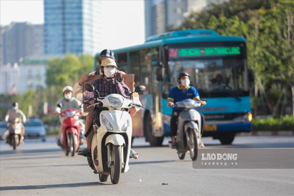 Miền Bắc ngày nắng với nhiệt độ cao nhất phổ biến 30 độ C. Ảnh minh hoạ: LĐO.