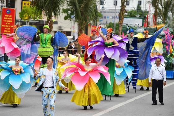 Sầm Sơn chuẩn bị mở lễ hội tình yêu, tất tần tật bí quyết ăn chơi: Ngủ ở FLC, Check in ở Hòn trống mái và 5 món nên thưởng thức - Ảnh 4.