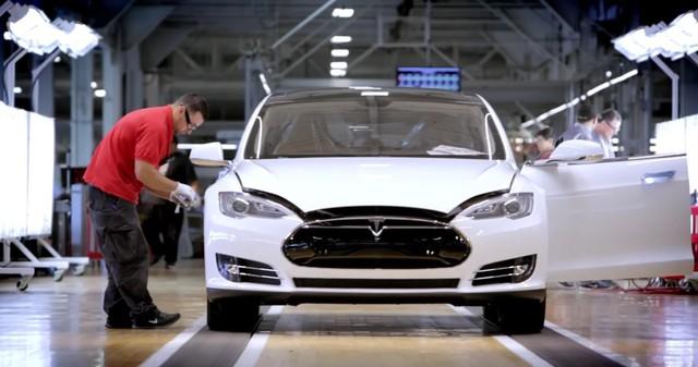 Ông Phạm Nhật Vượng nói thế giới ‘đang rất thiếu chứ không thừa xe điện, nếu có xe có thể bán rất nhanh’ - thực tế ra sao? - Ảnh 1. Ông Phạm Nhật Vượng nói thế giới ‘đang rất thiếu chứ không thừa xe điện, nếu có xe có thể bán rất nhanh’ - thực tế ra sao? - Ảnh 1.