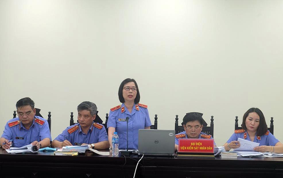 Xét xử Trương Quốc Cường ảnh 2 VKS đánh giá ông Nguyễn Minh Hùng và đồng phạm đều khai báo thành khẩn. Ảnh: Hùng Cường.