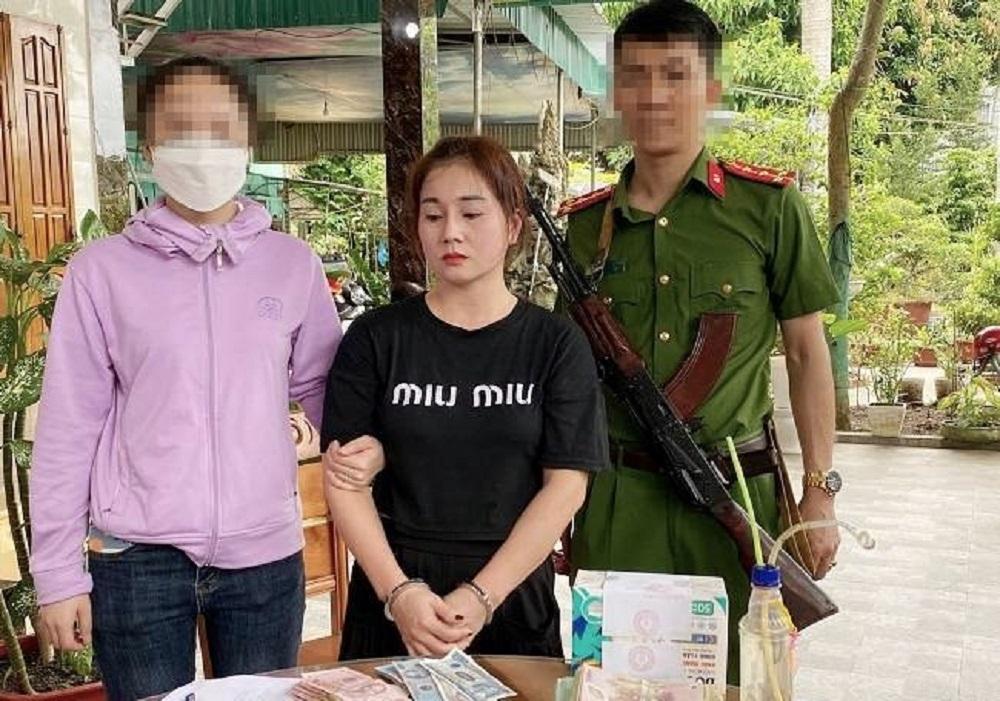 buon ma tuy nu quai sa luoi cung 8 chan ret o nghe an
