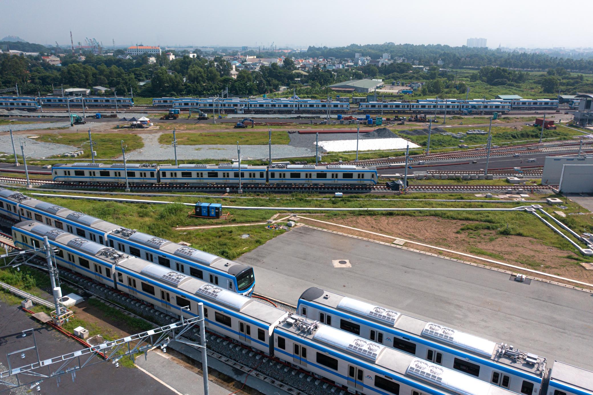 Mat trom vat tu trong depot metro so 1 TP.HCM anh 1