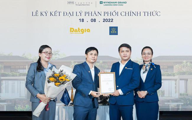 Tập đoàn Sen Group - chính thức phân phối dự án Wyndham Grand Lagoona Tập đoàn Sen Group - chính thức phân phối dự án Wyndham Grand Lagoona