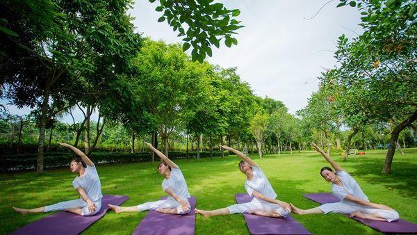Du lịch về với thiên nhiên - Xu hướng nghỉ dưỡng mới của người Hà Nội - Ảnh 1. Du lịch về với thiên nhiên - Xu hướng nghỉ dưỡng mới của người Hà Nội - Ảnh 1.