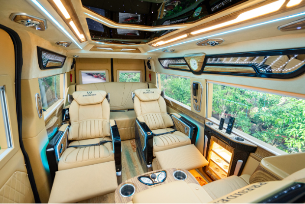 DCar khai trương Thế Giới Limousine với quy mô lớn bậc nhất miền Bắc - Ảnh 5.