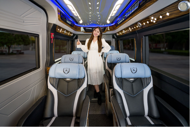 DCar khai trương Thế Giới Limousine với quy mô lớn bậc nhất miền Bắc - Ảnh 6.