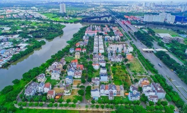 Hôm nay, ông Tất Thành Cang hầu tòa vụ bán rẻ 32 ha đất công cho Công ty Quốc Cường Gia Lai - Ảnh 1.