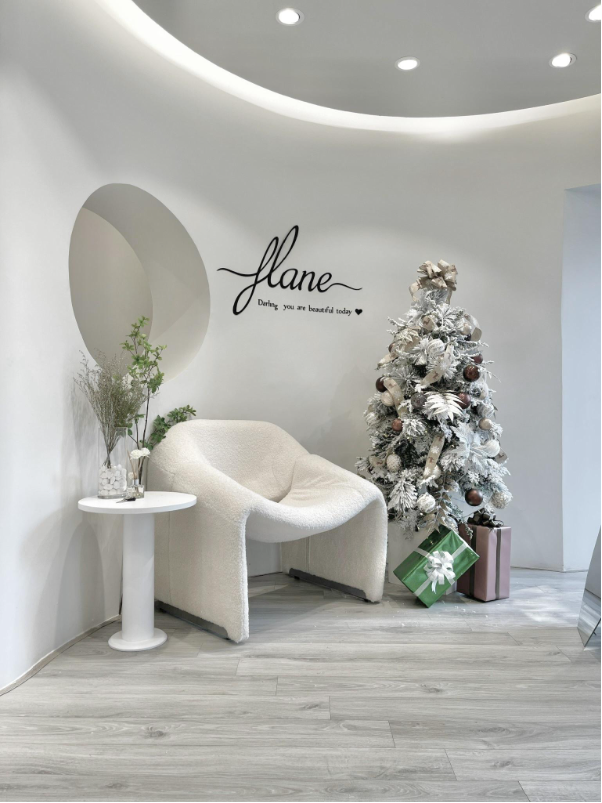 Thời trang thanh lịch, quyến rũ và chỉn chu cùng thương hiệu Flane - Ảnh 1.