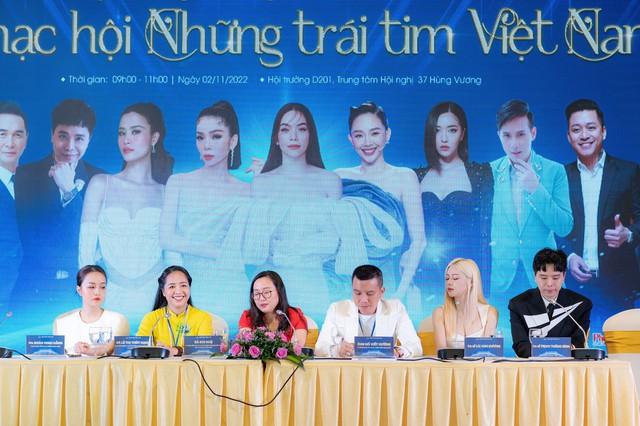 Doanh nhân Lê Thuý Hạnh tiếp sức cho nhà sản xuất làm nghệ thuật âm nhạc - Ảnh 2.