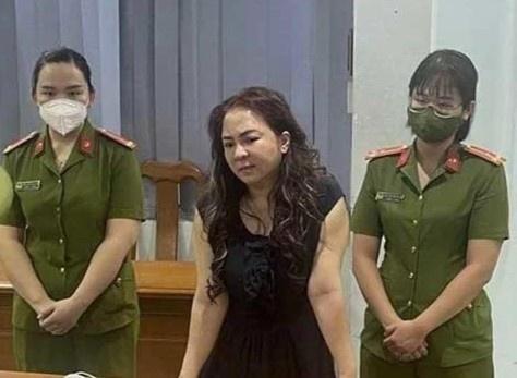 Nguyen Phuong Hang anh 2