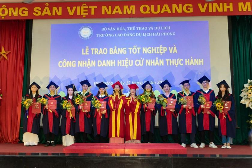 Trường Cao đẳng du lịch Hải Phòng: Khẳng định thương hiệu “Trường đạo tạo du lịch top đầu tại Việt Nam” ảnh 4