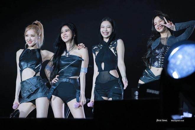 Bất ngờ với lượng khán giả dự kiến tại concert BLACKPINK Hà Nội: Nhỉnh hơn concert ở Thái Lan và Mỹ, phá kỷ lục tại Việt Nam! - Ảnh 1.