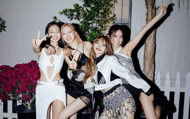 Bất ngờ với lượng khán giả dự kiến tại concert BLACKPINK Hà Nội: Nhỉnh hơn concert ở Thái Lan và Mỹ, phá kỷ lục tại Việt Nam! - Ảnh 9.