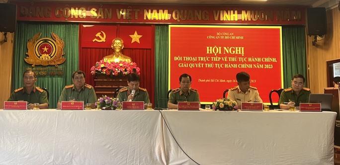 TP HCM: Nhiều người gặp rắc rối tại sân bay sau khi... phẫu thuật thẩm mỹ! - Ảnh 1.