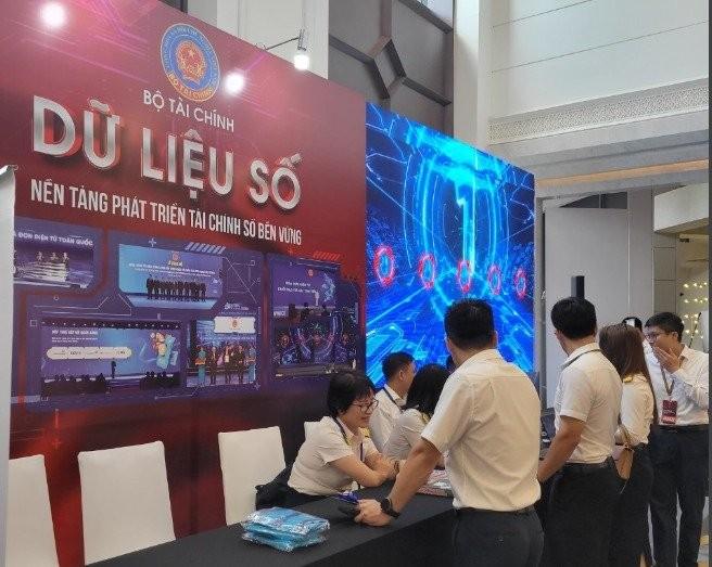 VDF 2023 là nơi gặp gỡ, trao đổi và thảo luận về những xu hướng mới trong lĩnh vực CĐS ngành Tài chính ảnh 1