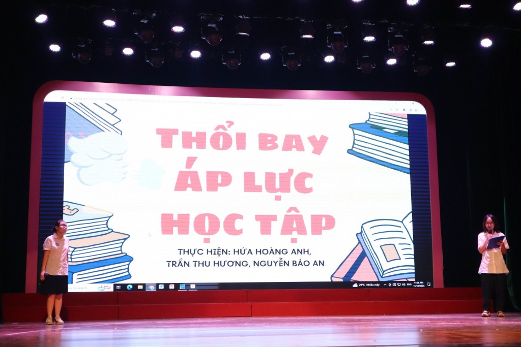 Các vấn đề “hot” lần lượt được đề cập tới trong các chủ đề thuyết trình của các bạn học sinh