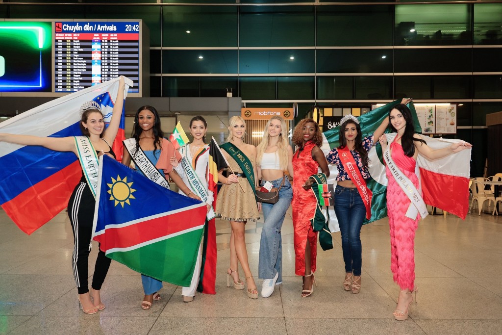 Các người đẹp đến từ khắp nơi trên thế giới để tham dự Miss Earth 2023 tại Việt Nam