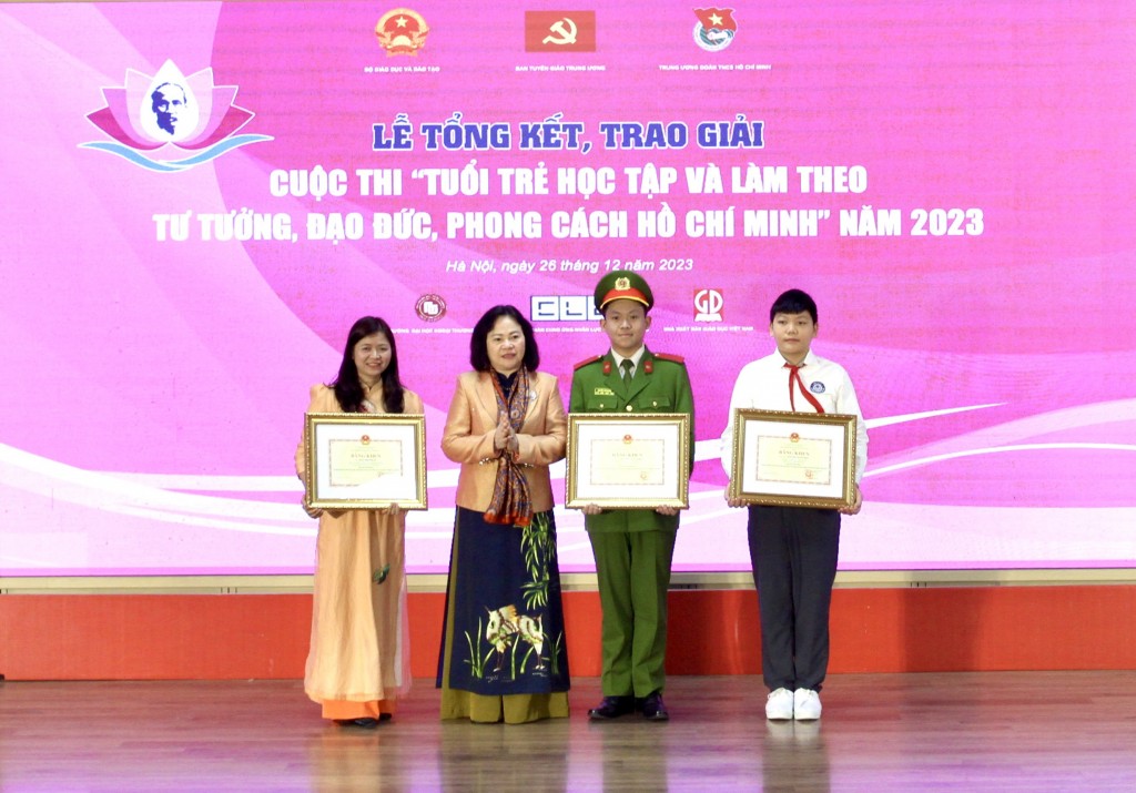 Học sinh Hà Nội giành giải Nhất cuộc thi học tập, làm theo Bác