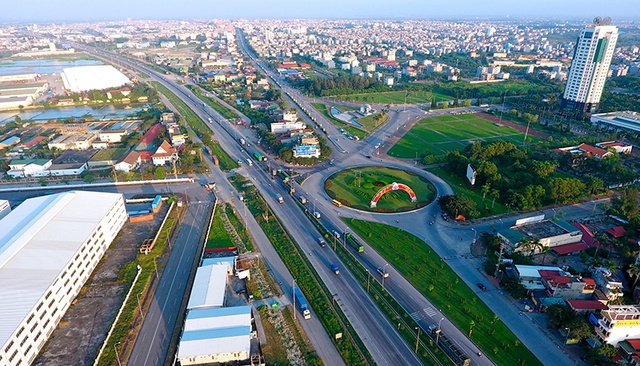 Tỉnh “đất chật người đông” có quy mô kinh tế thứ 11 cả nước dồn dập đón các dự án hàng trăm triệu USD  - Ảnh 1.