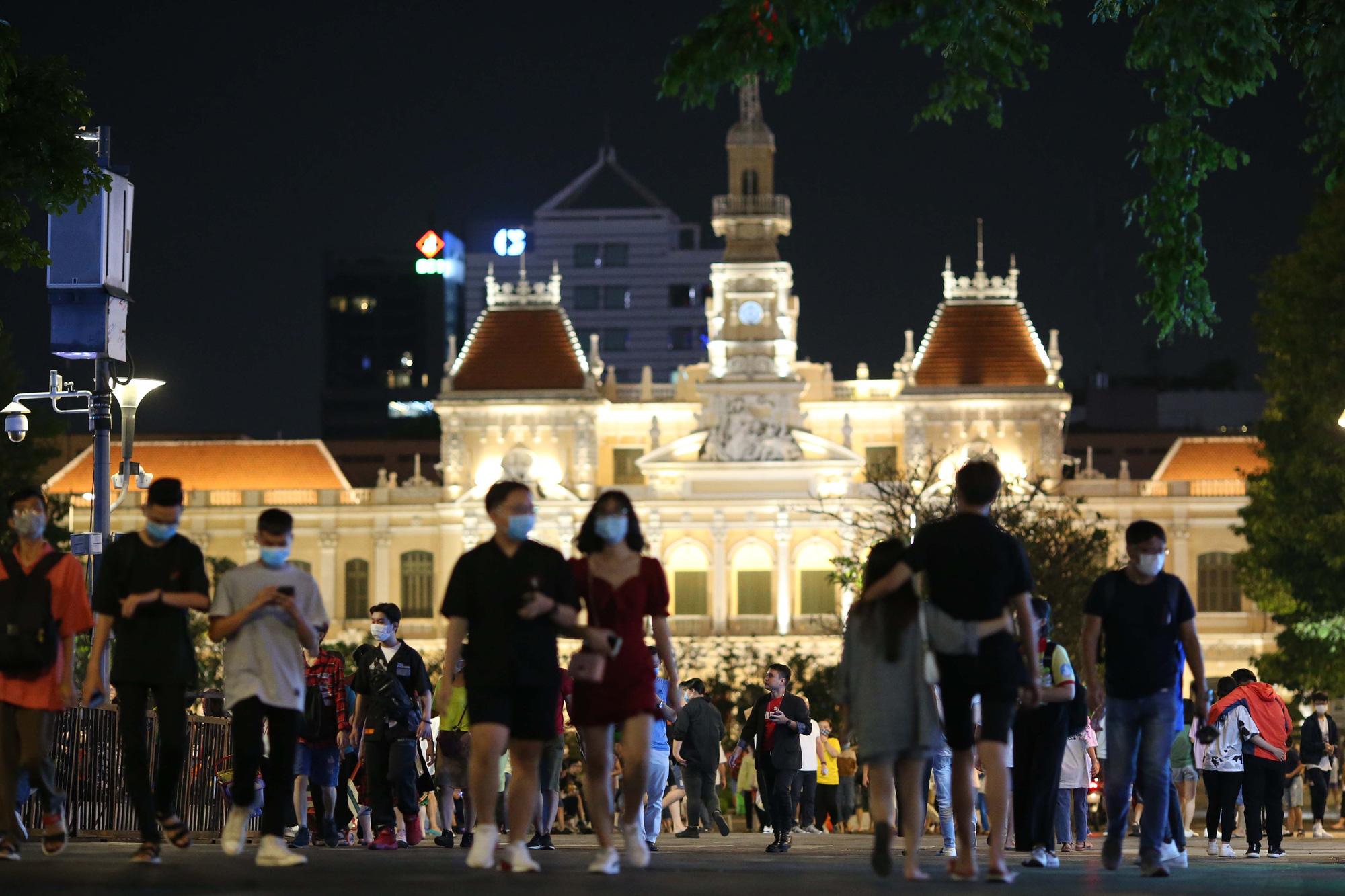 Thu đến 160.000 tỷ chỉ riêng về du lịch, địa phương này có gì mà hút tới gần 40 triệu khách năm 2023? - Ảnh 8.