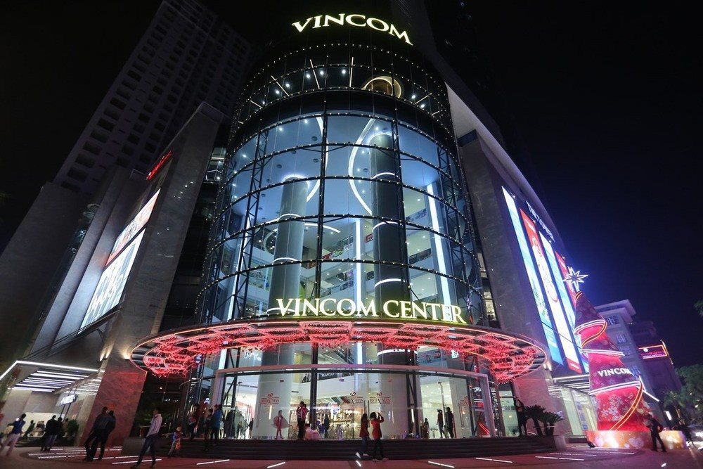 Vincom Retail lãi 4.409 tỷ đồng năm 2023, tăng 60% - Ảnh 1.