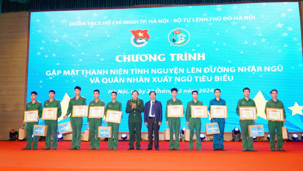 Tiếp nối tinh thần