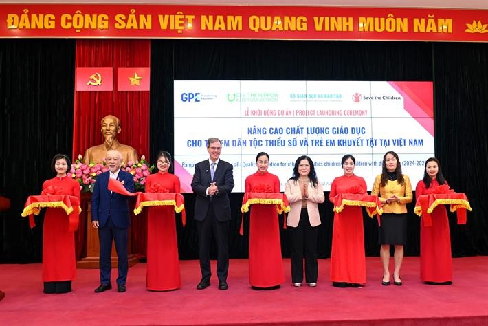 Nâng cao chất lượng giáo dục cho trẻ em dân tộc thiểu số