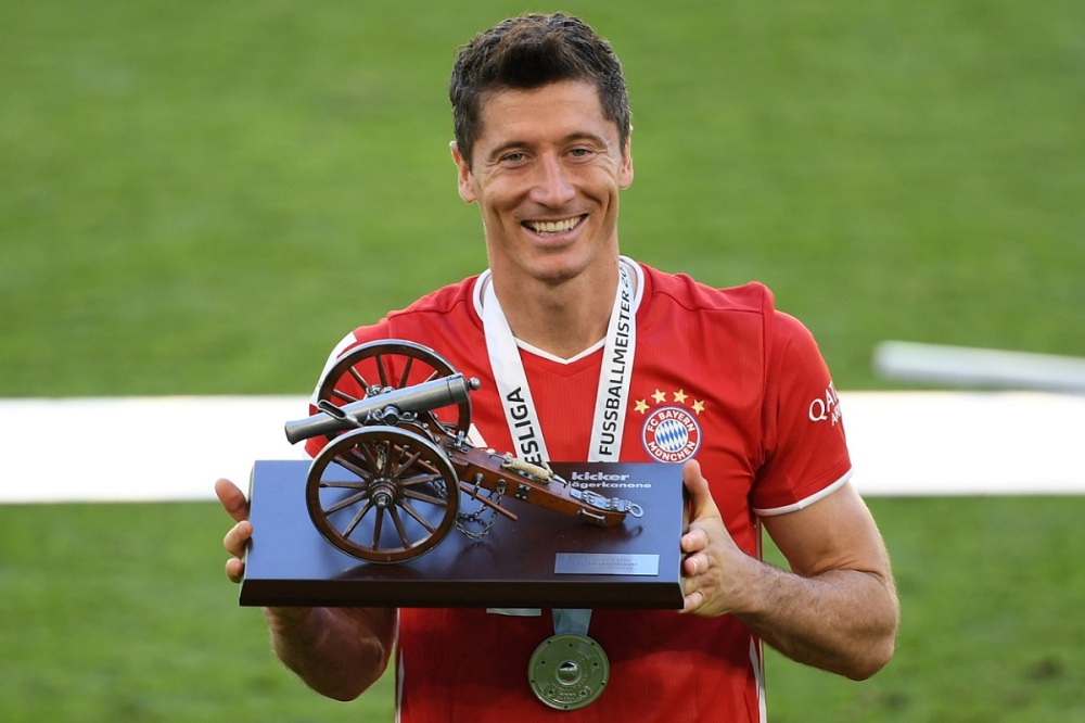 Robert Lewandowski và một số cầu thủ khác cũng là Vua phá lưới ở 3 giải đấu khác nhau. Ảnh: Bayern FC