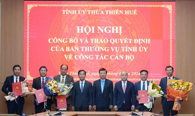 Thừa Thiên Huế điều động, bổ nhiệm hàng loạt cán bộ