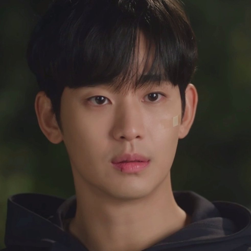 Kim Soo Hyun trong tập 10 phim “Nữ hoàng nước mắt” (2024). Ảnh: Nhà sản xuất