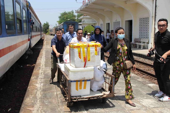 Đường sắt muốn nâng chất lượng, tăng tốc độ, cần đảm bảo chạy tàu thông suốt trước