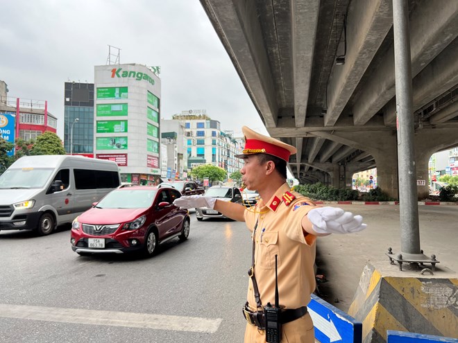 Thủ tướng biểu dương CSGT và các lực lượng tham gia đảm bảo an toàn giao thông dịp lễ