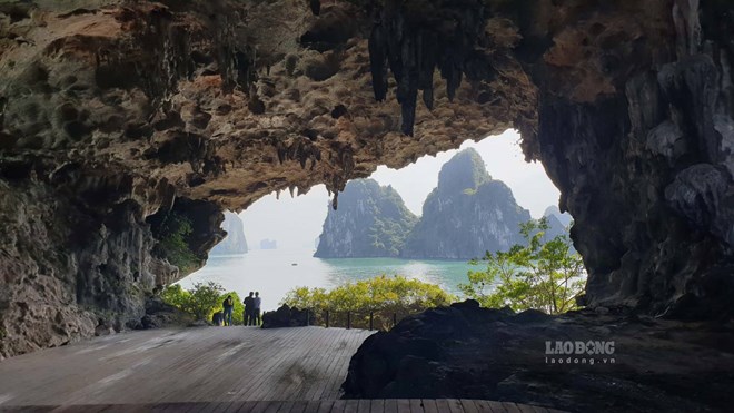 Biểu diễn văn hóa, nghệ thuật trong hang động vịnh Hạ Long: Tại sao không?