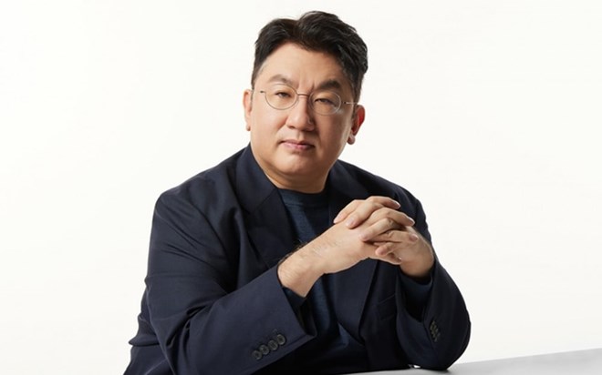 Mức lương khủng của Chủ tịch HYBE Bang Si Hyuk