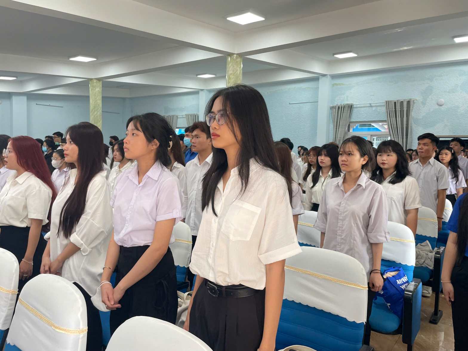 Sinh viên trường Đại học Thủ Dầu Một khai giảng năm học mới. Ảnh: Đình Trọng